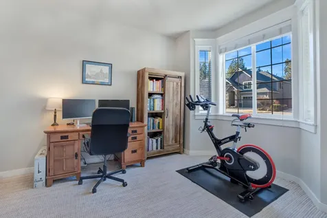 60968 Snowberry Place Bend OR 97702