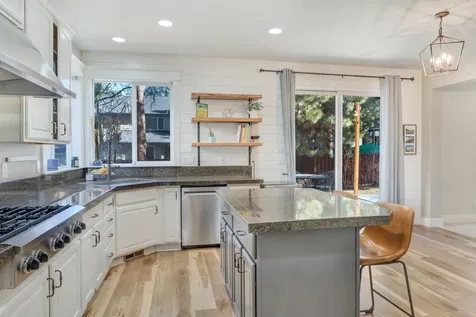 60968 Snowberry Place Bend OR 97702