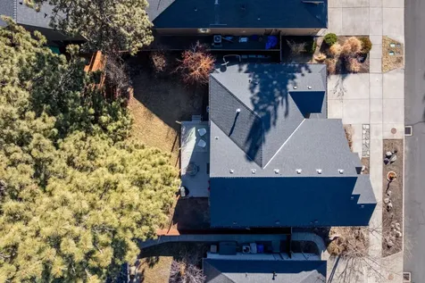 60968 Snowberry Place Bend OR 97702