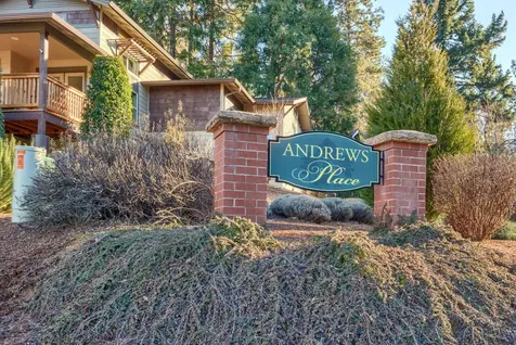 1355 Andrews Place Jacksonville OR 97530