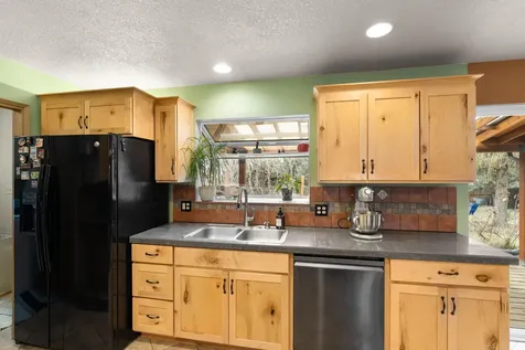 3390 SW Antelope Avenue Redmond OR 97756