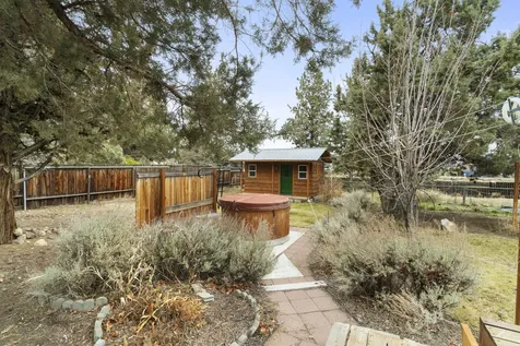 3390 SW Antelope Avenue Redmond OR 97756
