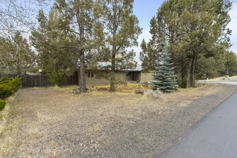 3390 SW Antelope Avenue Redmond OR 97756