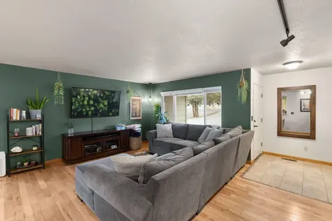3390 SW Antelope Avenue Redmond OR 97756