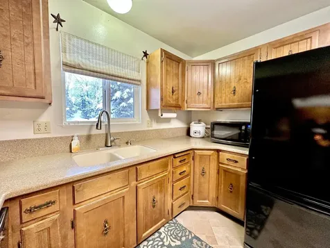 6528 Climax Avenue Klamath Falls OR 97603