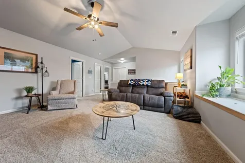 1616 SW Sarasoda Court Redmond OR 97756