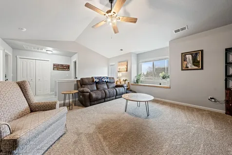 1616 SW Sarasoda Court Redmond OR 97756