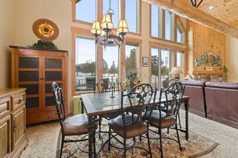 8665 Red Wing Lane Redmond OR 97756