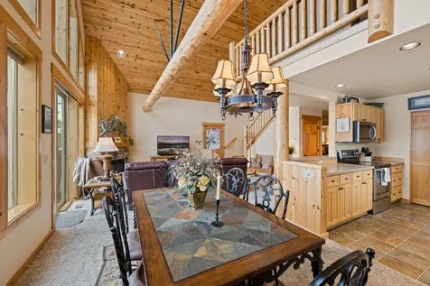 8665 Red Wing Lane Redmond OR 97756