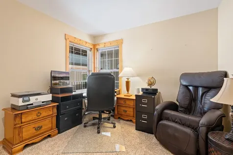 8665 Red Wing Lane Redmond OR 97756
