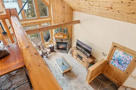 8665 Red Wing Lane Redmond OR 97756