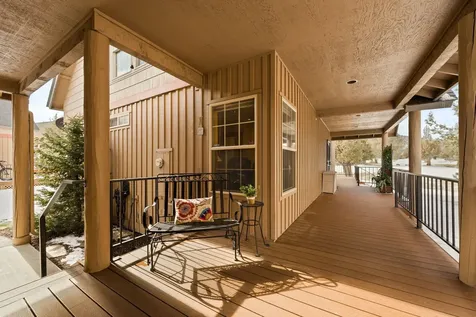 8665 Red Wing Lane Redmond OR 97756