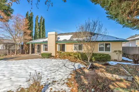 3434 Viewpoint Drive Medford OR 97504