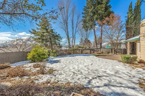 3434 Viewpoint Drive Medford OR 97504