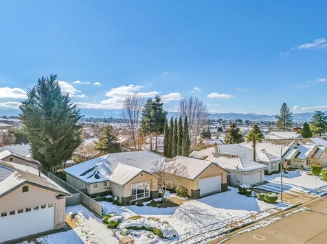 3434 Viewpoint Drive Medford OR 97504