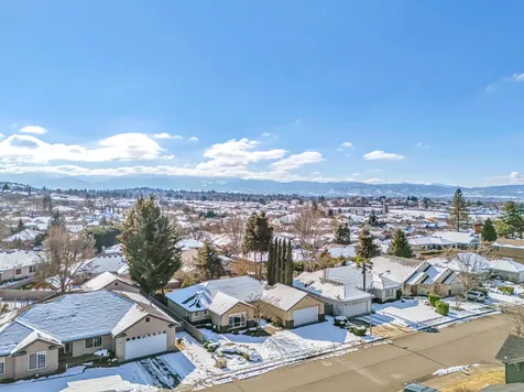 3434 Viewpoint Drive Medford OR 97504
