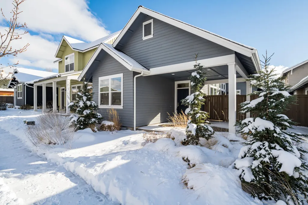 675 NE Vail Lane Bend OR 97701