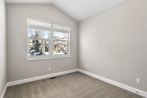 675 NE Vail Lane Bend OR 97701