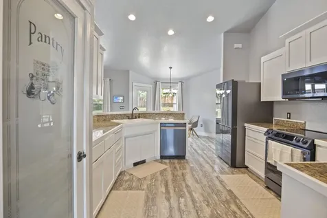 278 Echo Way Eagle Point OR 97524