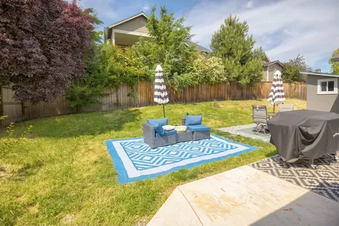 278 Echo Way Eagle Point OR 97524