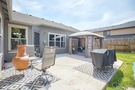 278 Echo Way Eagle Point OR 97524