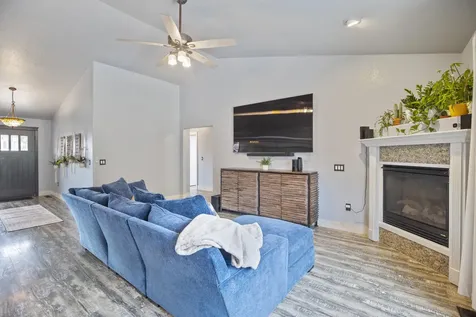 278 Echo Way Eagle Point OR 97524