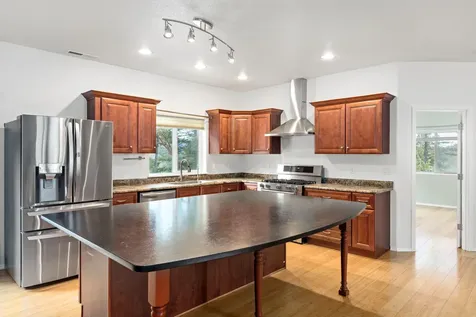 10523 Lower River Road Grants Pass OR 97526