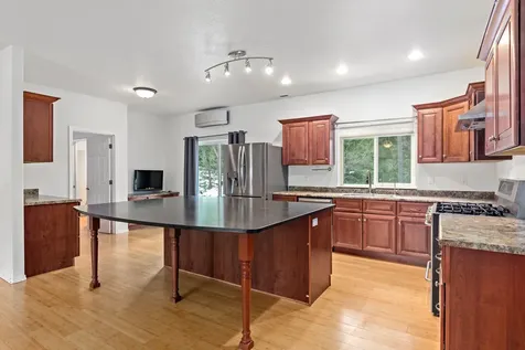 10523 Lower River Road Grants Pass OR 97526
