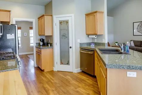 59922 Navajo Road Bend OR 97702