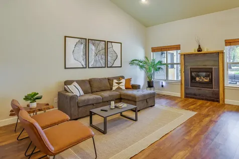 59922 Navajo Road Bend OR 97702