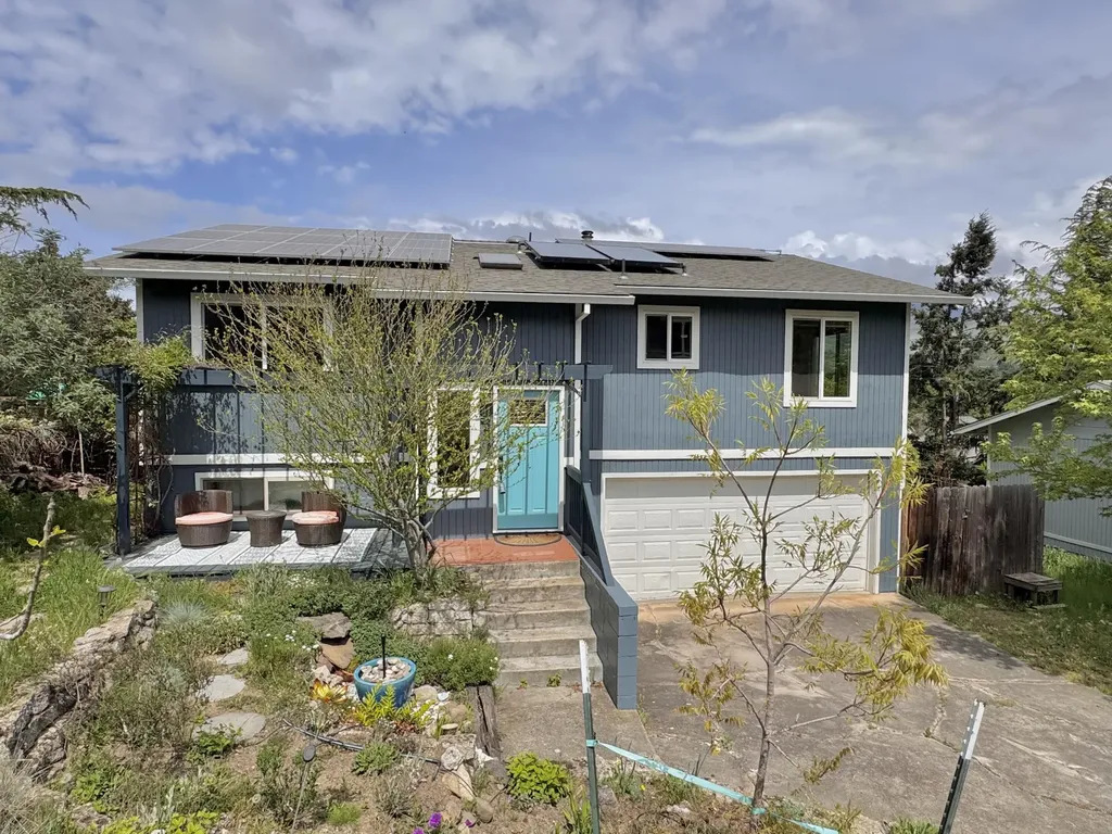 361 Patterson Street Ashland OR 97520