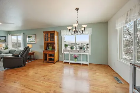 361 Patterson Street Ashland OR 97520