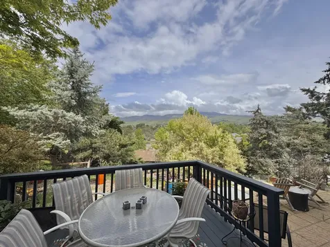 361 Patterson Street Ashland OR 97520