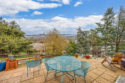 361 Patterson Street Ashland OR 97520