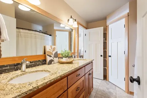 343 E Aspenwood Avenue Sisters OR 97759