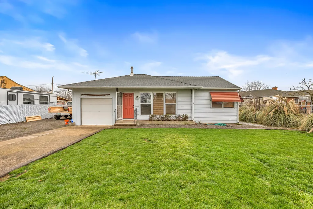 7960 Ajax Street White City OR 97503