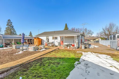 7960 Ajax Street White City OR 97503