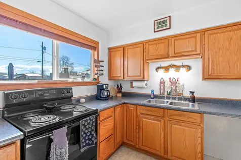 7960 Ajax Street White City OR 97503