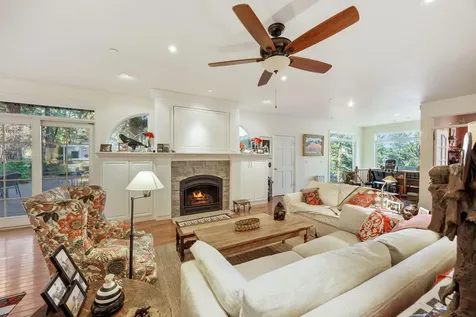 735 S Mountain Avenue Ashland OR 97520