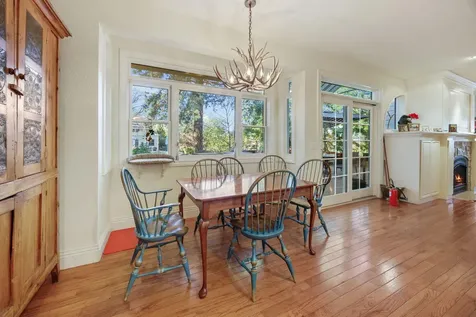 735 S Mountain Avenue Ashland OR 97520