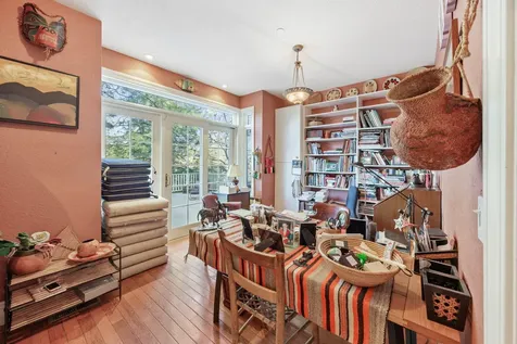 735 S Mountain Avenue Ashland OR 97520