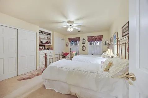 735 S Mountain Avenue Ashland OR 97520