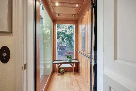 735 S Mountain Avenue Ashland OR 97520