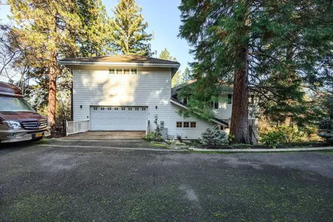 735 S Mountain Avenue Ashland OR 97520