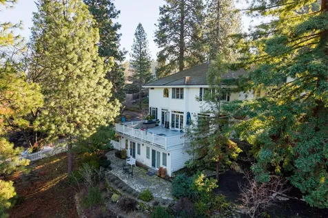735 S Mountain Avenue Ashland OR 97520