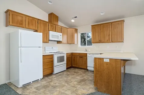 2524 Parkwood Village Lane Central Point OR 97502