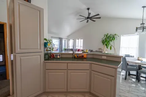 2322 SW Indian Avenue Redmond OR 97756