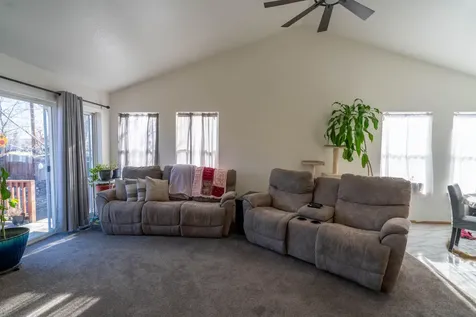 2322 SW Indian Avenue Redmond OR 97756