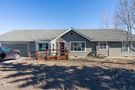 2322 SW Indian Avenue Redmond OR 97756
