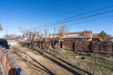 2322 SW Indian Avenue Redmond OR 97756